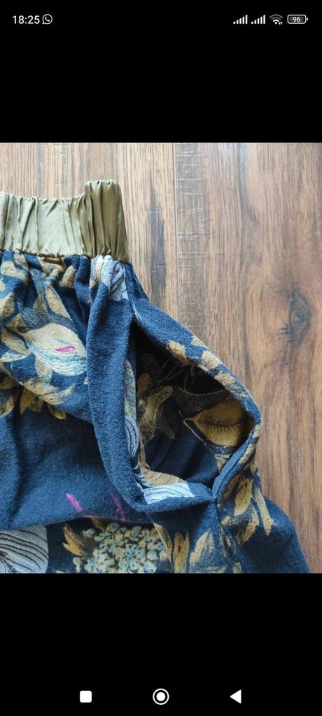 Ľanová sukňa s vreckami, xs