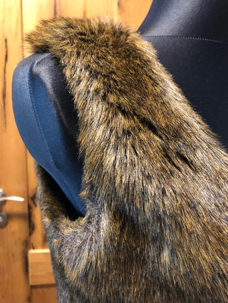 H&m - kožušinka / vesta / vestička, h&m,s