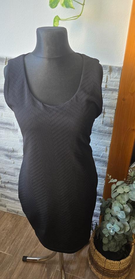 Šaty č.42, amisu,42