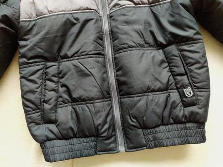 Teplá bunda, ecko unltd.,140