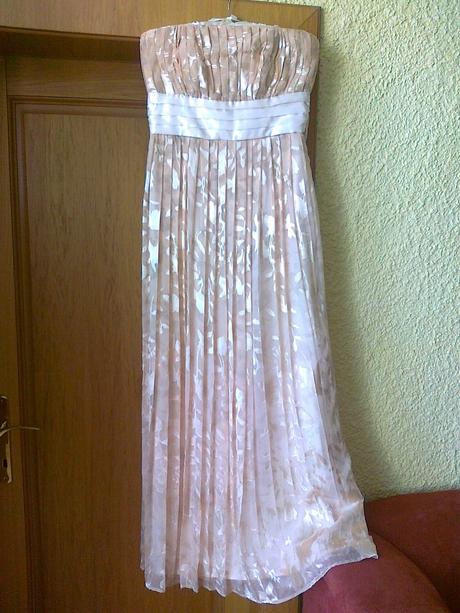 Spoločenské šaty zn. teatro, 38