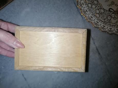 Šperkovnica jeleň a laň, 