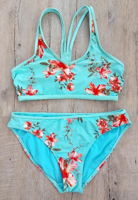 Bledomodré dámske bikiny, 40