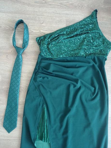 Spolocenske saty na jedno rameno, xl