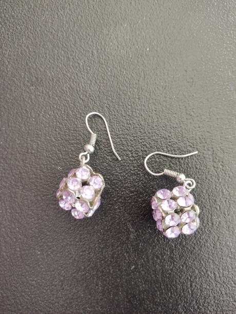 Náušnice kamienkove, 