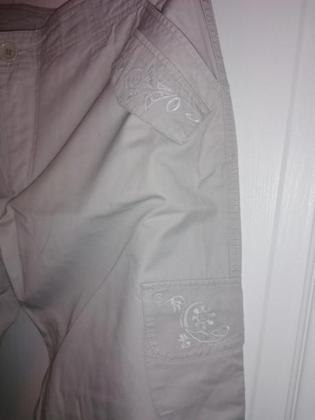 Vyšívané nohavice, xl