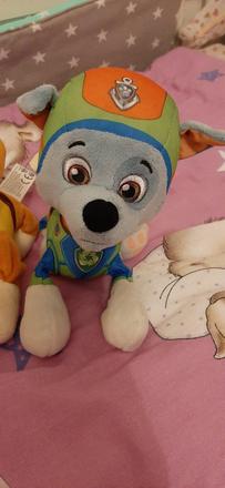 Plysovy psik z paw patrol,