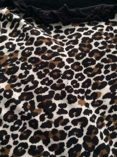 Leo svetrík, h&m,92