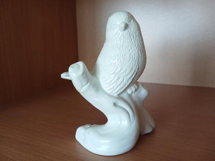 Keramický vtáčik na konári 14 cm,