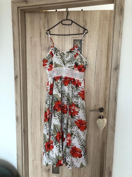 Šaty 44c nové, xxl