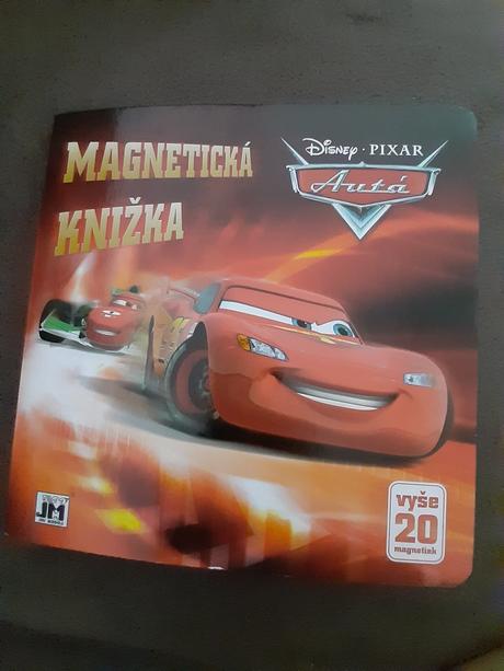 Disney auta magneticka knizka, 