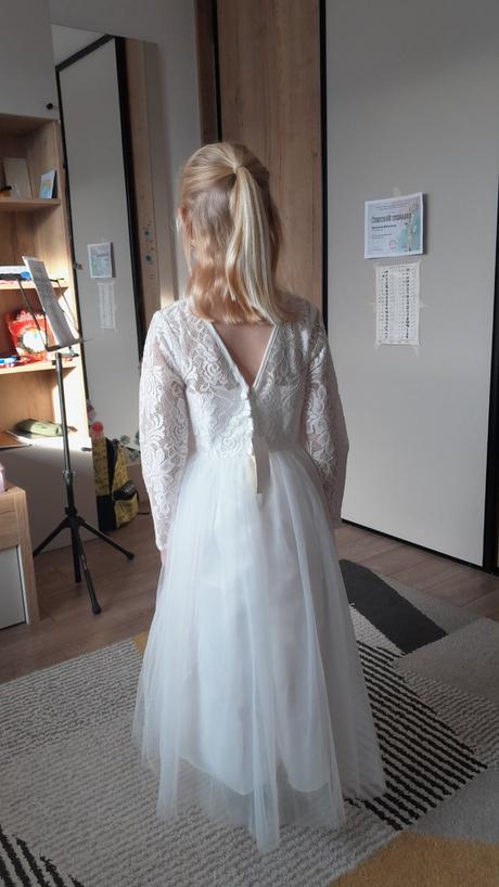 Saty na prve sv.prijimanie, 128