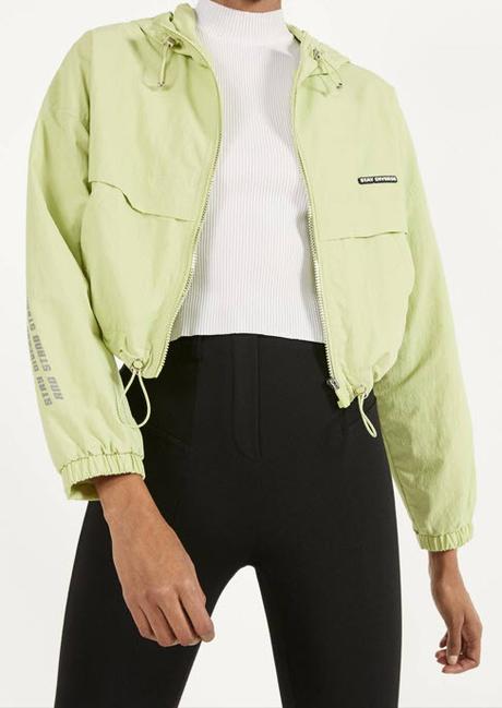 Skvelá reflexná bunda značky bershka, bershka,s