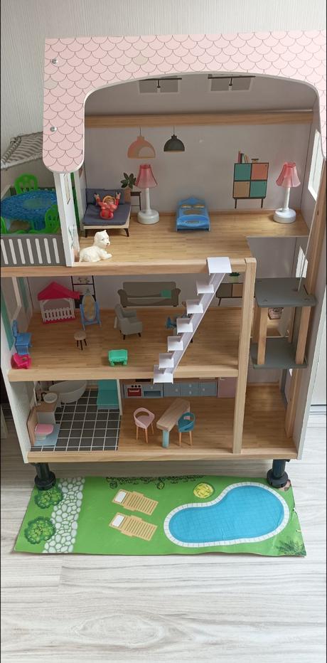 Domček pre bábiky, 