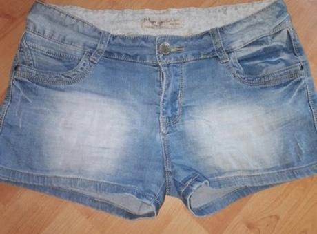 Dámske kraťasy, 30