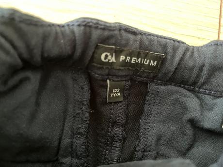 Elegantne nohavice, c&a,122