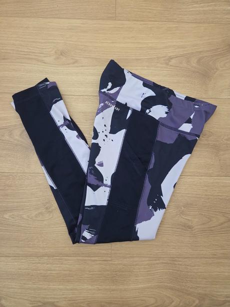 Legíny, adidas,152