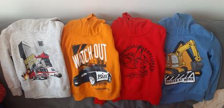 Pulover s kapucnou, takko,98