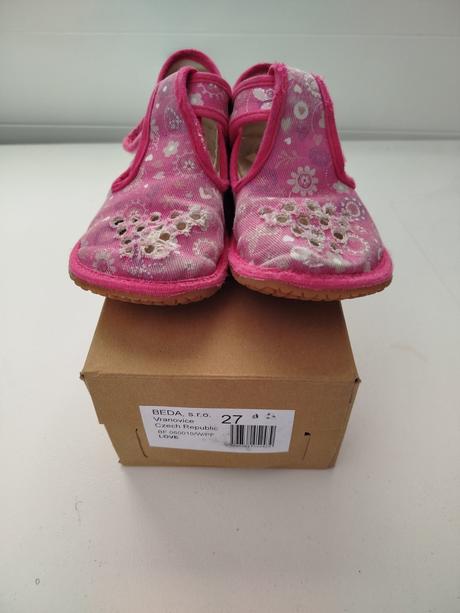 Papučky, beda,27