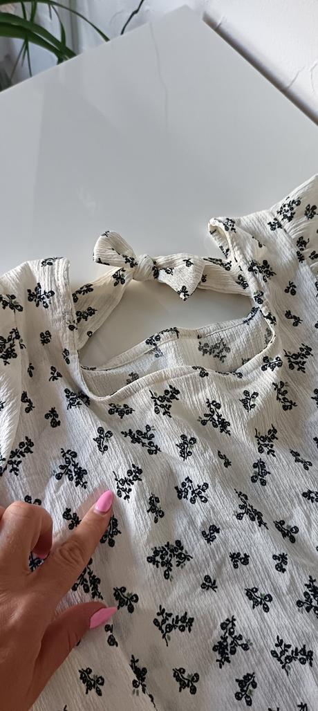 Kvetinková blúzka s mašľou, zara,164