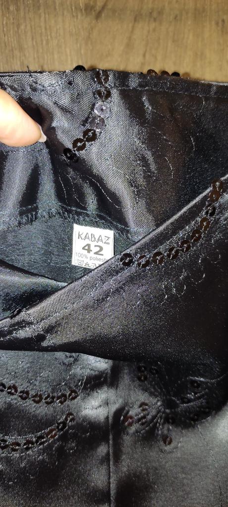 Elegantná sukňa s filtrami, xl