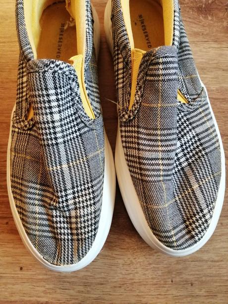 Mokasiny karovane, reserved,35