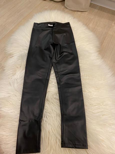 Kožené leginy, zara,140
