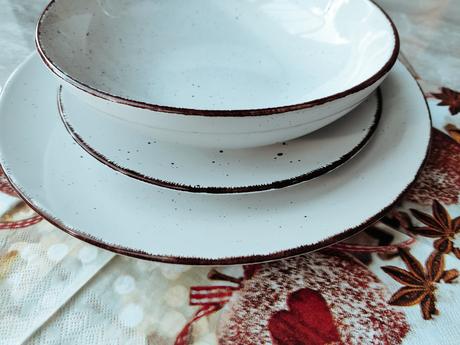 Jedálenská súprava,