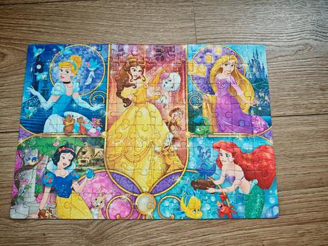 Puzzle disney princezné,