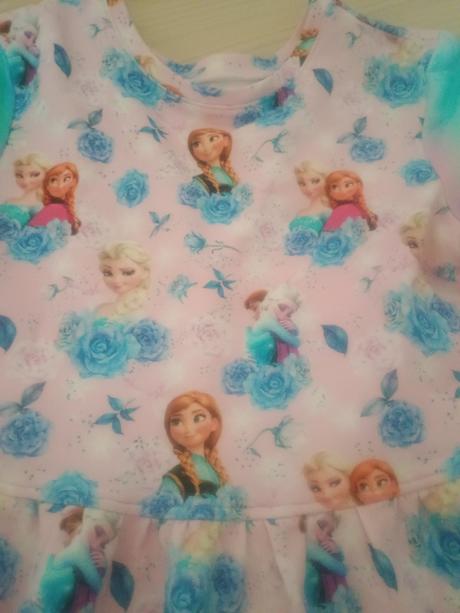 Šaty handmade top stav, 128