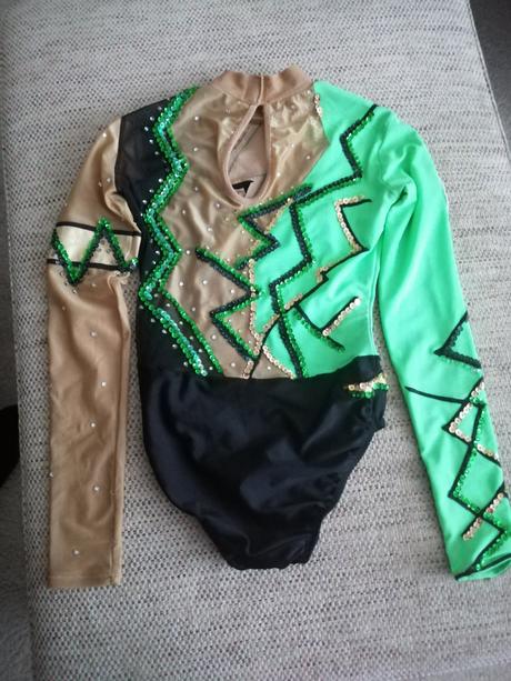 Dres na športový aerobik, 