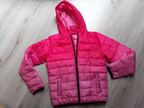 Dievčenská vetrovka, 158