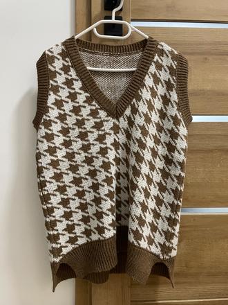 Vesta kohutia stopa, s