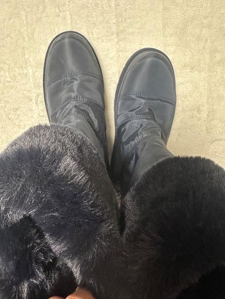 Tmavomodré snehule s kožušinkou zn. guess, guess,39 / 40