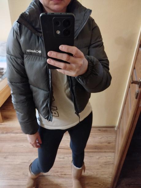 Columbia  cropped, columbia,s