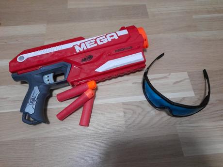 Nerf mega, 