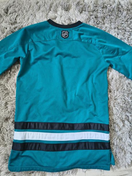 Hokejový dres nhl, 140
