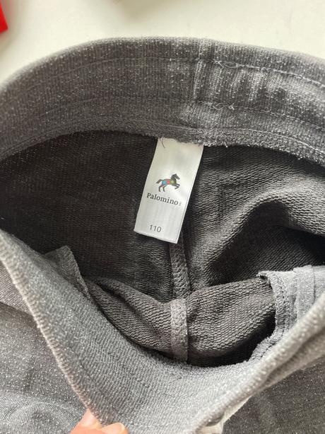 Kraťasy 2ks, c&a,110