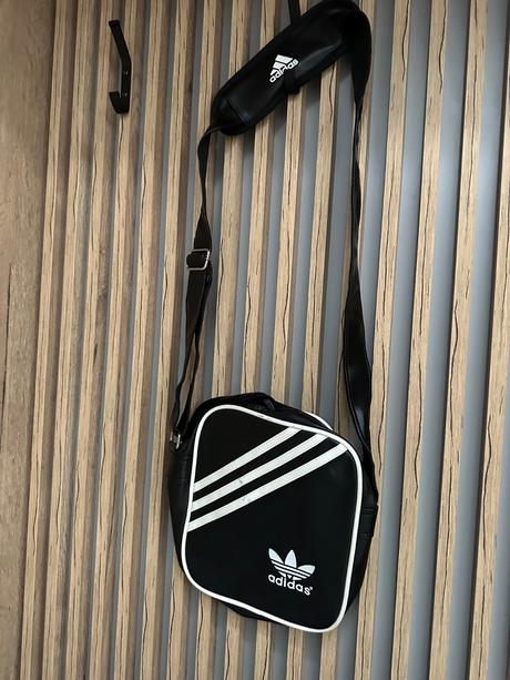 Adidas crossbody, adidas