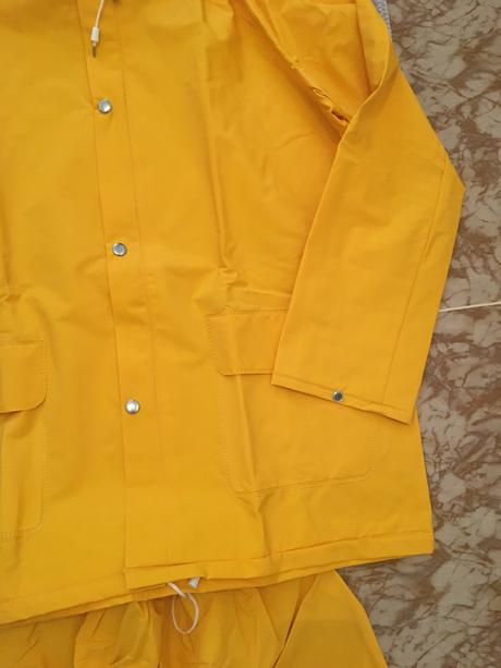 Suprava do dažďa, l