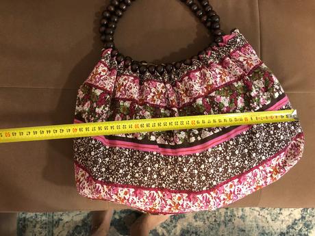 Platena taška s korálkovými rúčkami, 