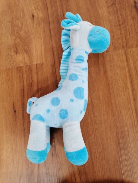 Plyšová žirafa,