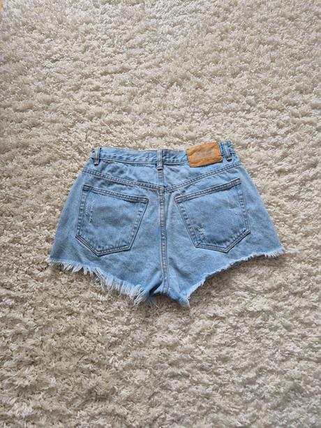 Kraťasky, pull&bear,36