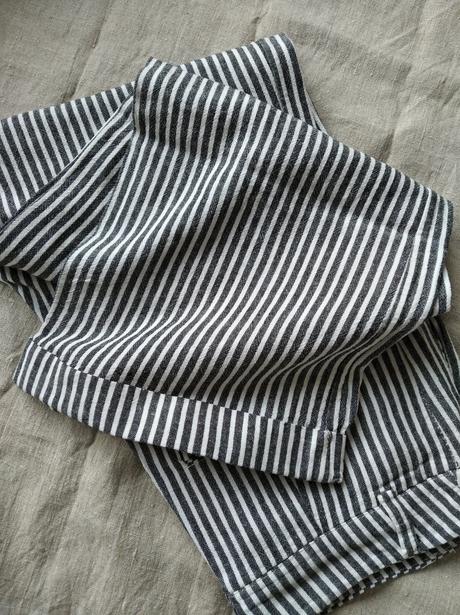 Padavé nohavice, 36