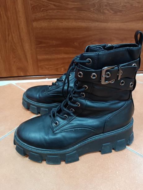 Jesenné čižmy, stradivarius,37