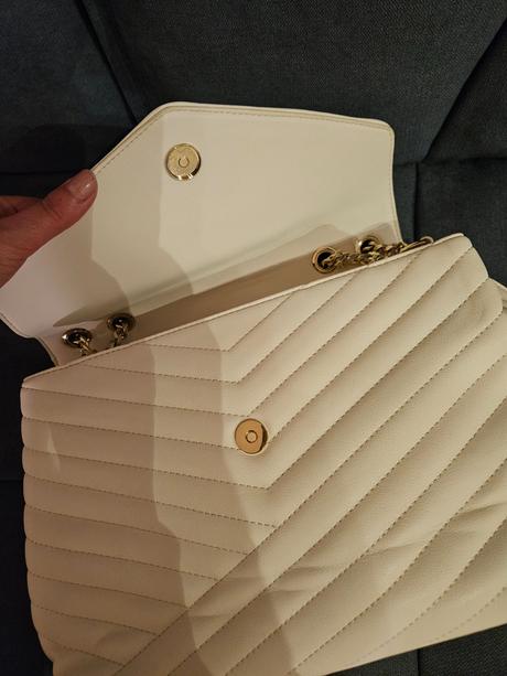 Kabelka guess, guess