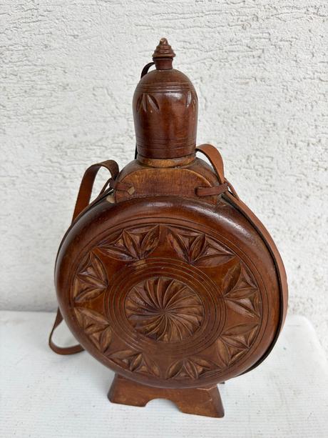 Drevena cca 28 cm nadoba cutora krcah,