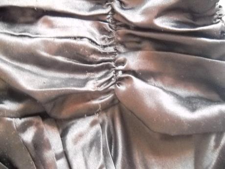 Sexy lesklé šaty, s