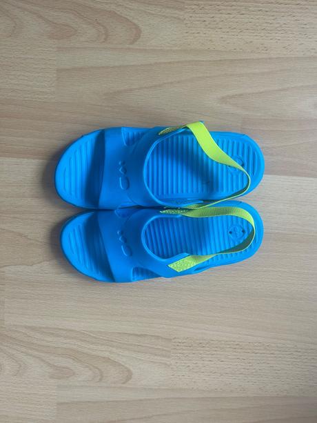 Šľapky - sandále, nabaiji,33