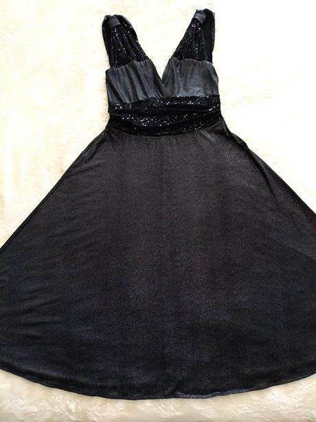 Spoločenské šaty, m